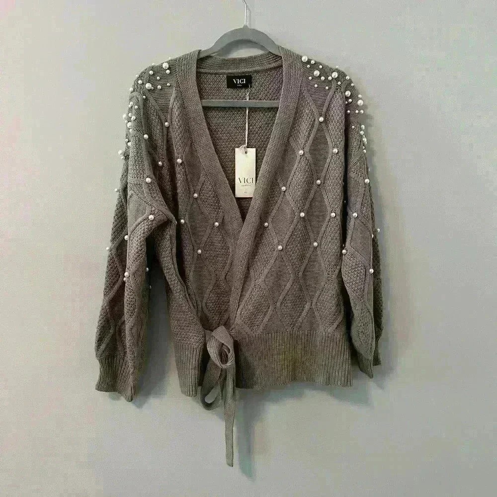 NEW VICI x Fate Pearl Tie Front Sweater in Lilac/Gray Small